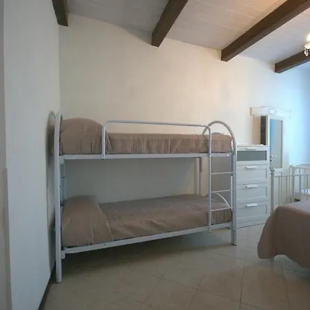 Vittorio Emanuele 3*