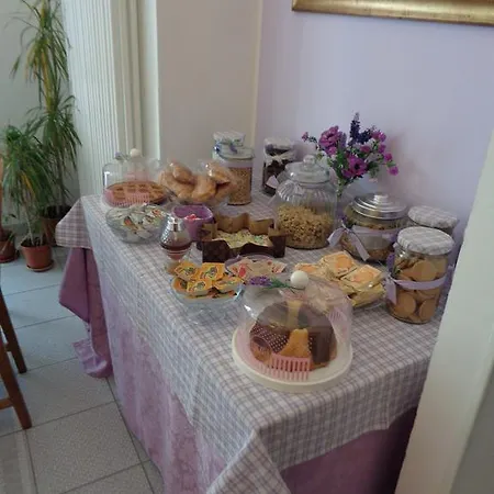 Alojamento de Acomodação e Pequeno-almoço Vittorio Emanuele